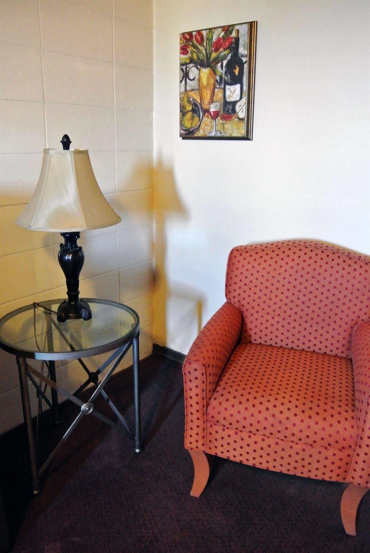 Vegreville Garden Inn Esterno foto
