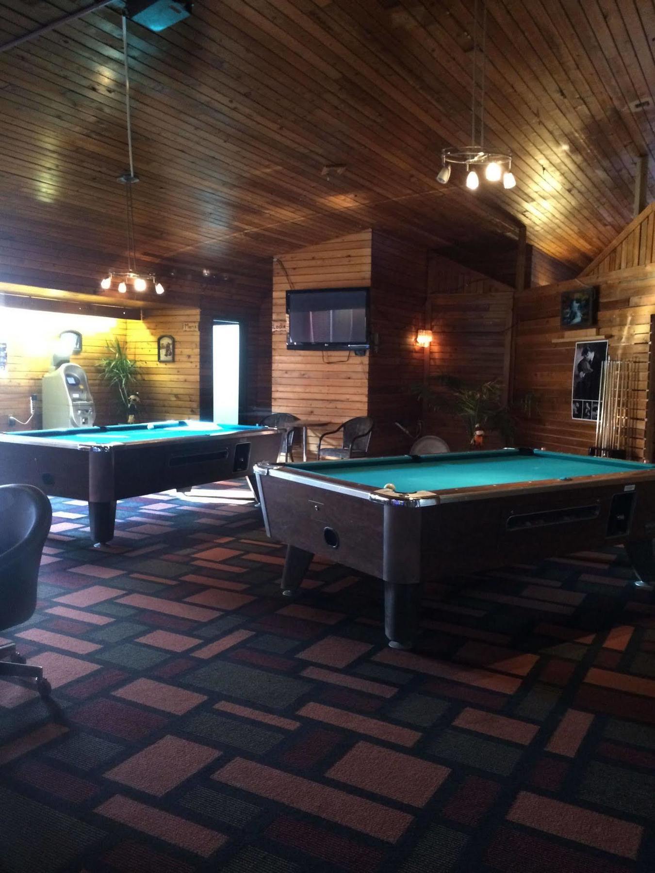 Vegreville Garden Inn Esterno foto