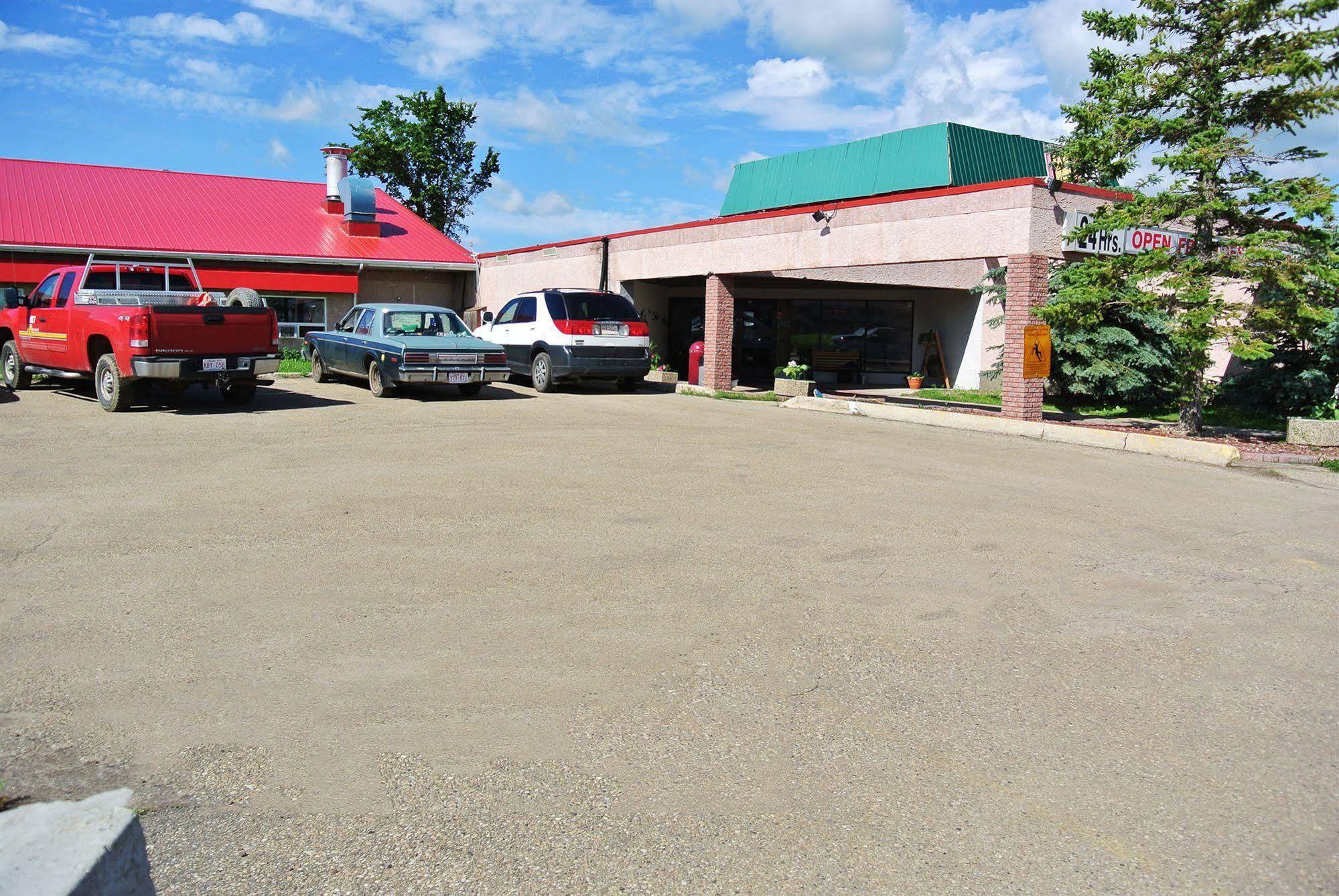 Vegreville Garden Inn Esterno foto